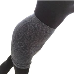 SOLD H&M Sz S Heathered Grey Stretch Cotton Mini Skirt